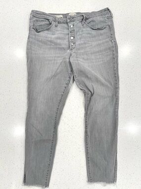 Universal Thread Gray High-Rise Button-Fly Cropped Jeans